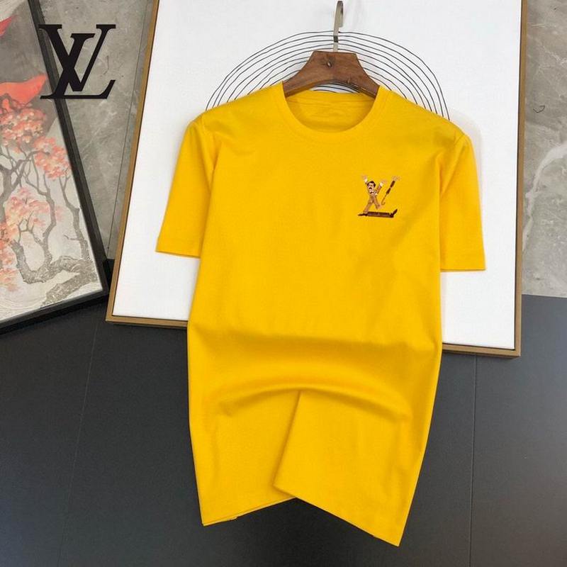 Louis Vuitton Men's T-shirts 160